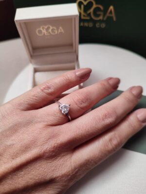 ALIANÇA CORAÇÃO MOISSANITE