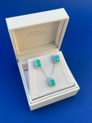 COLAR RETANGULAR COLOMBIANA